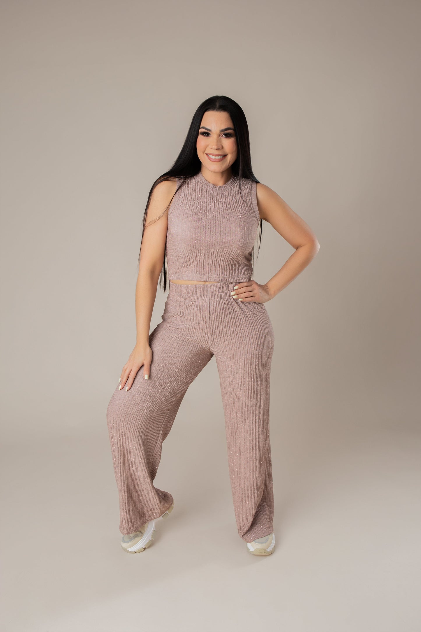 DANIELA  CONJUNTO